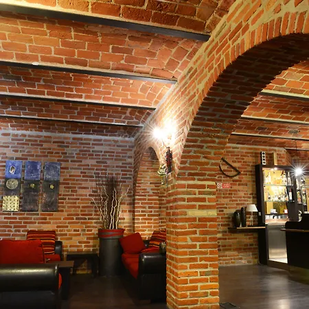 فندق Monferrato 3*