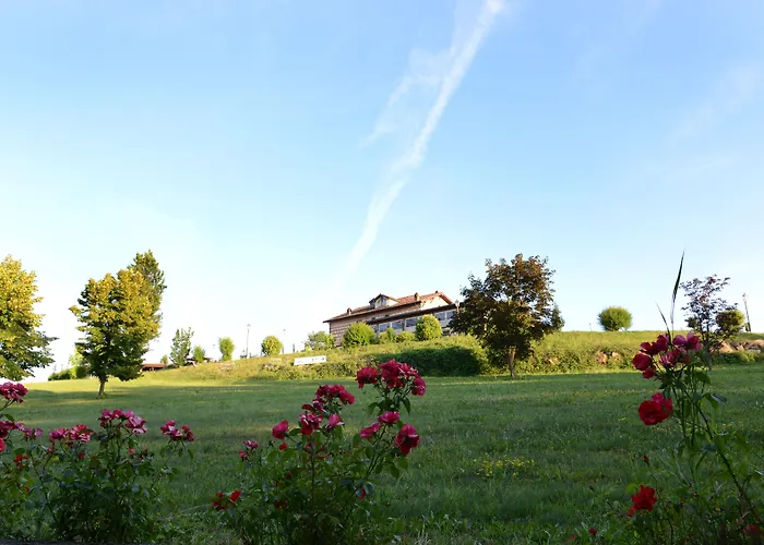 Monferrato 3*