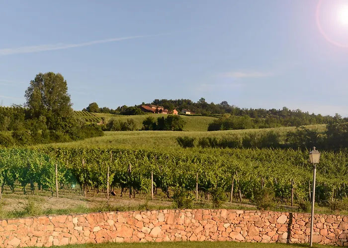 Monferrato 3*